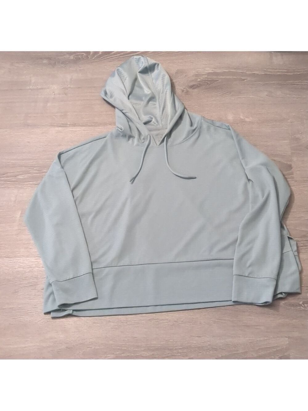 Mondetta oversized hooded crop long sleeve top size Medium